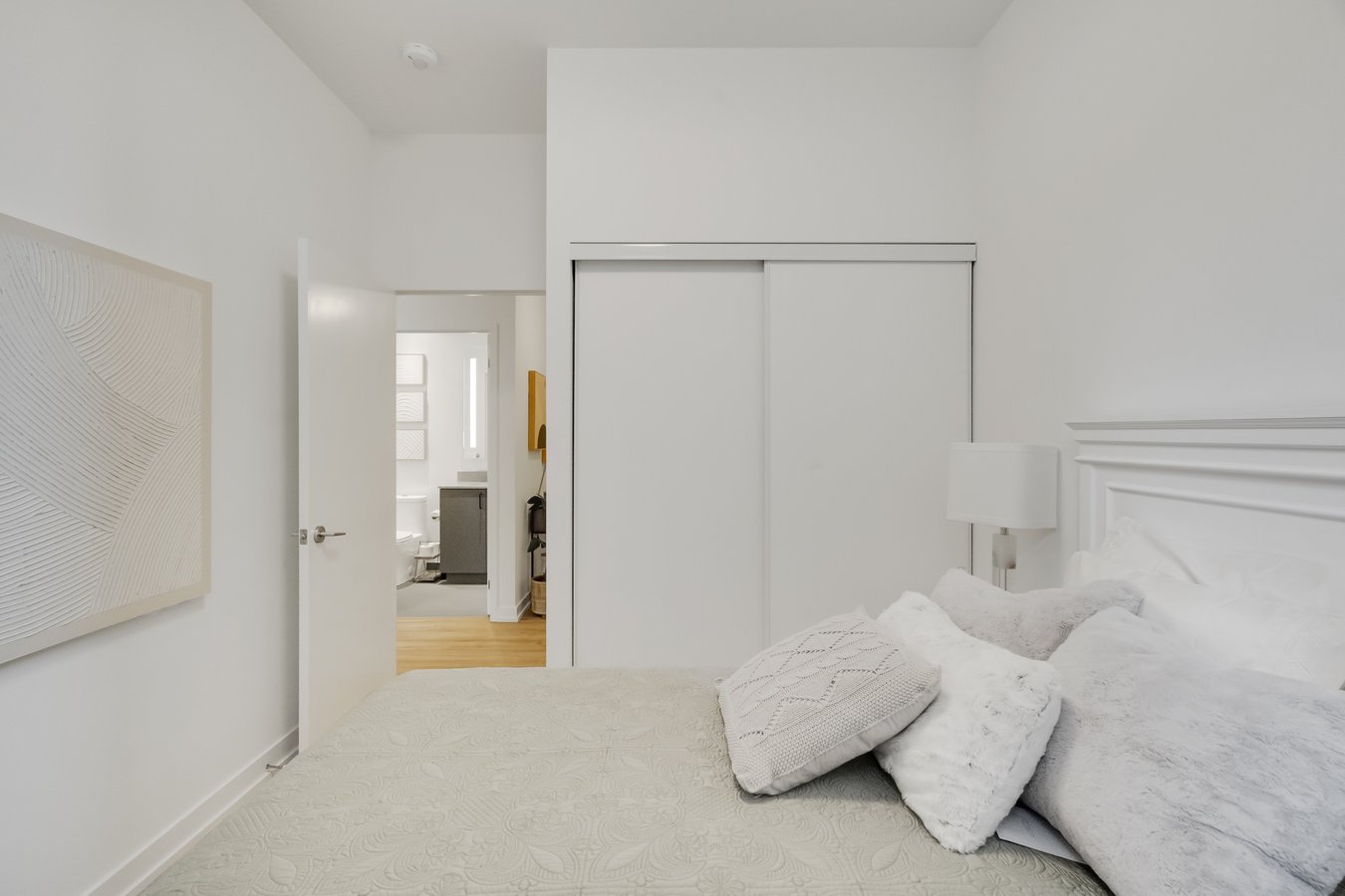 135 East Liberty Street - Photo 6