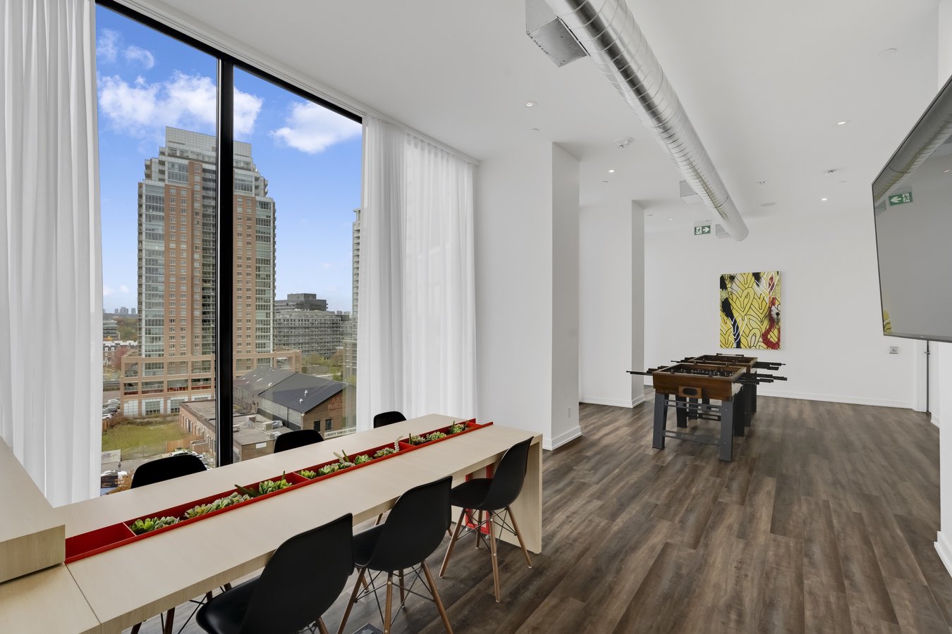135 East Liberty Street - Photo 9