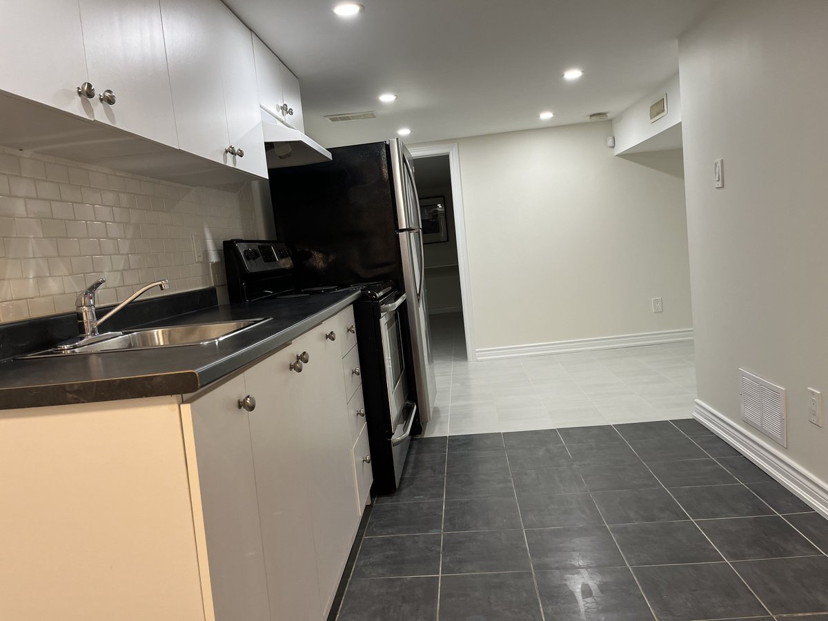 349 Sackville Street - Photo 3