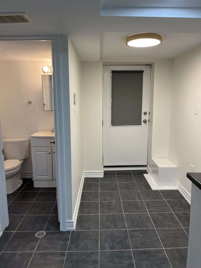 349 Sackville Street - Photo 2