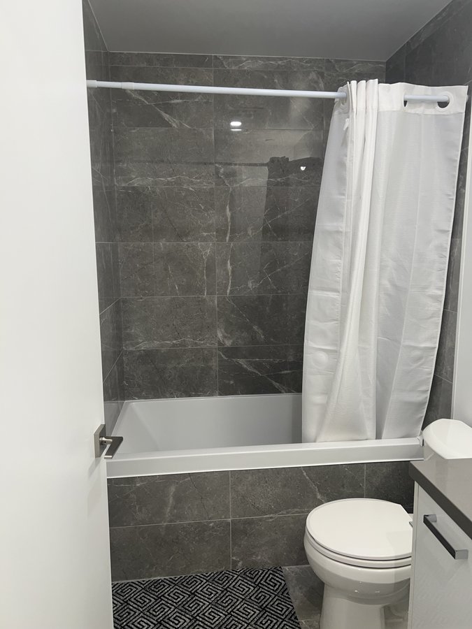 193 McCaul Street - Photo 7