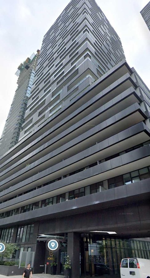 Uptown - Photo 2