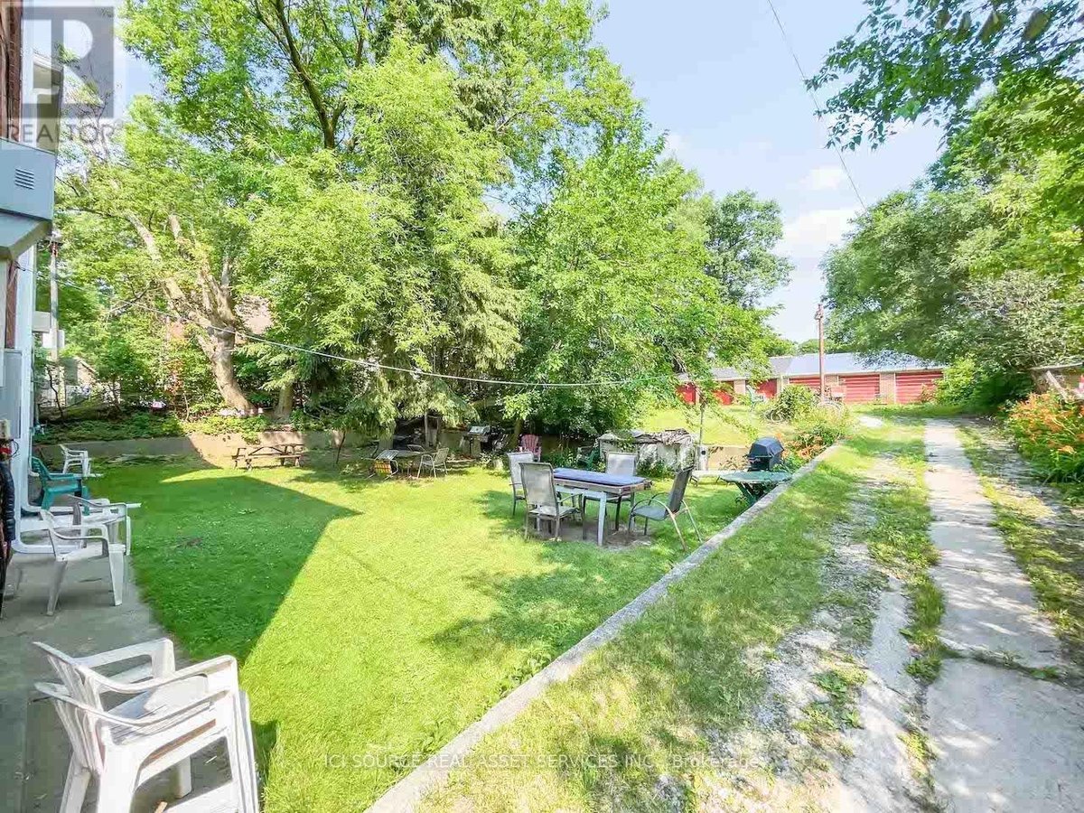 3 - 114 EASTWOOD ROAD - Photo 18