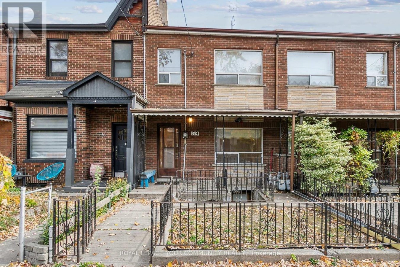 59 BROOKFIELD STREET - Photo 1