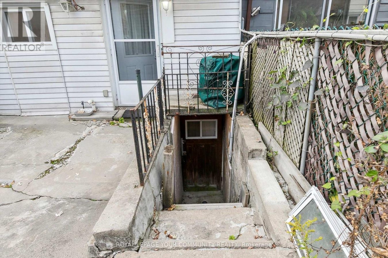 59 BROOKFIELD STREET - Photo 6