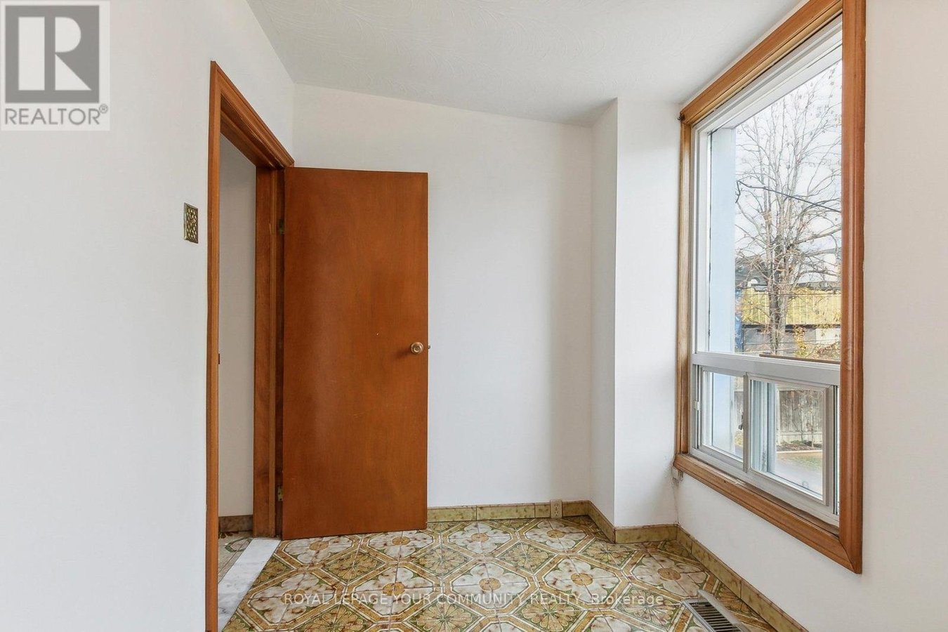 59 BROOKFIELD STREET - Photo 28