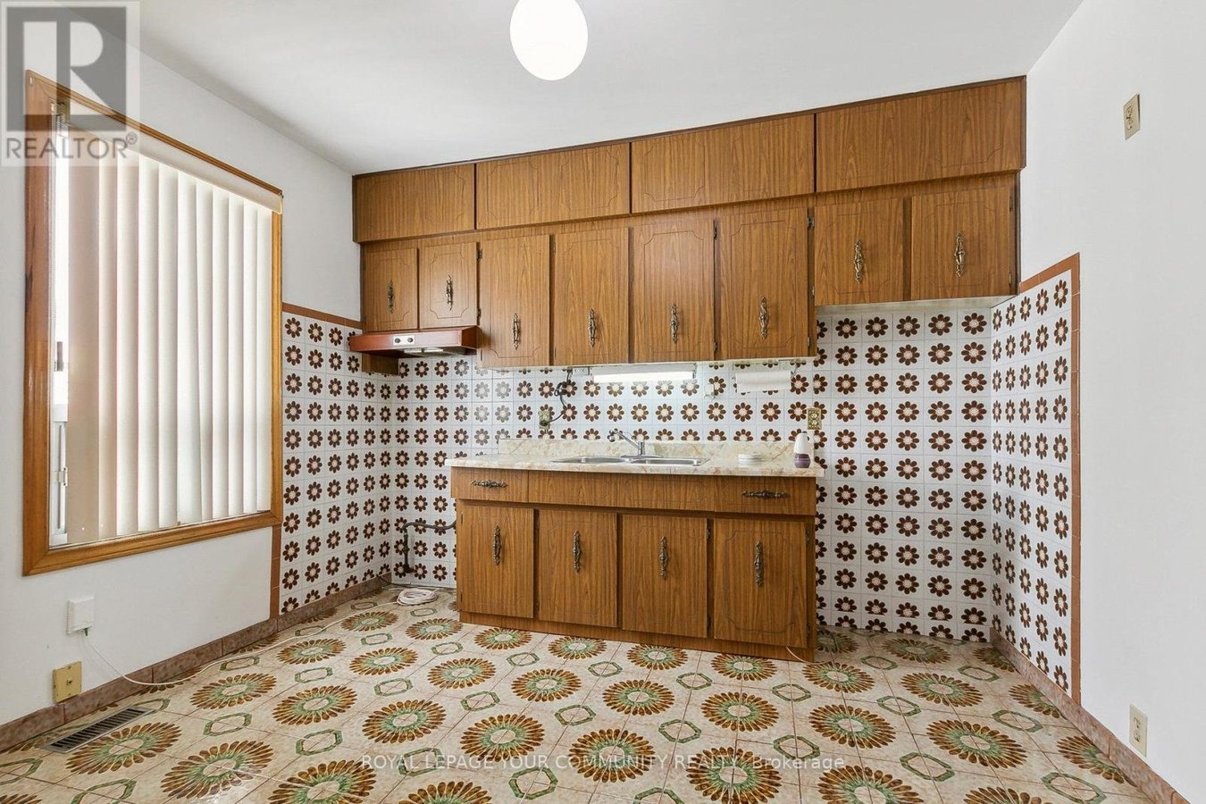 59 BROOKFIELD STREET - Photo 30