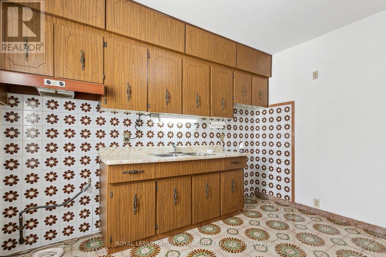 59 BROOKFIELD STREET - Photo 31