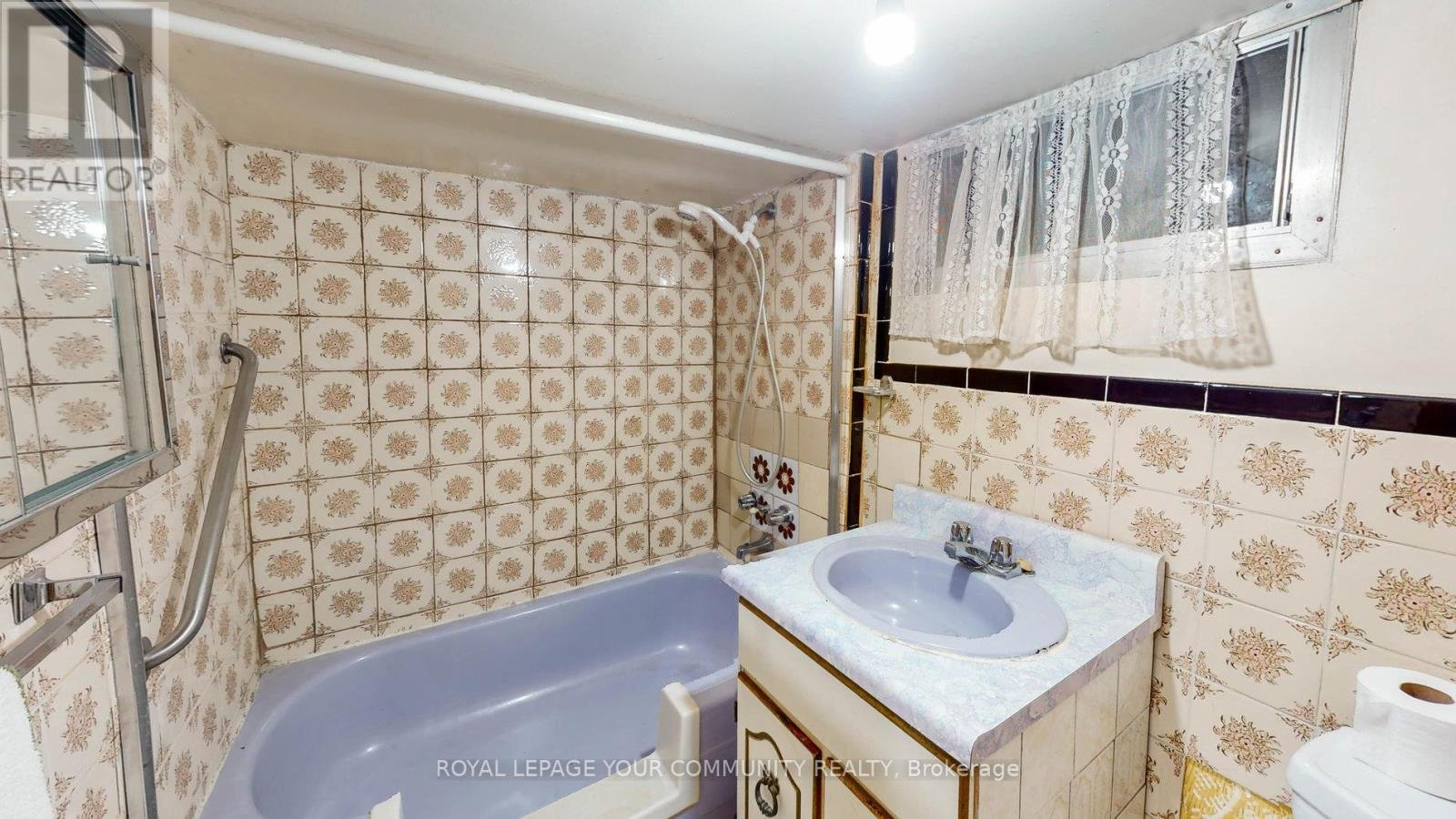 59 BROOKFIELD STREET - Photo 37