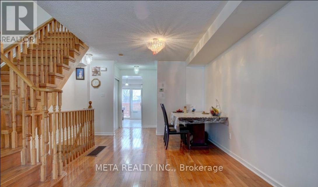 57 HOBSON AVENUE - Photo 2