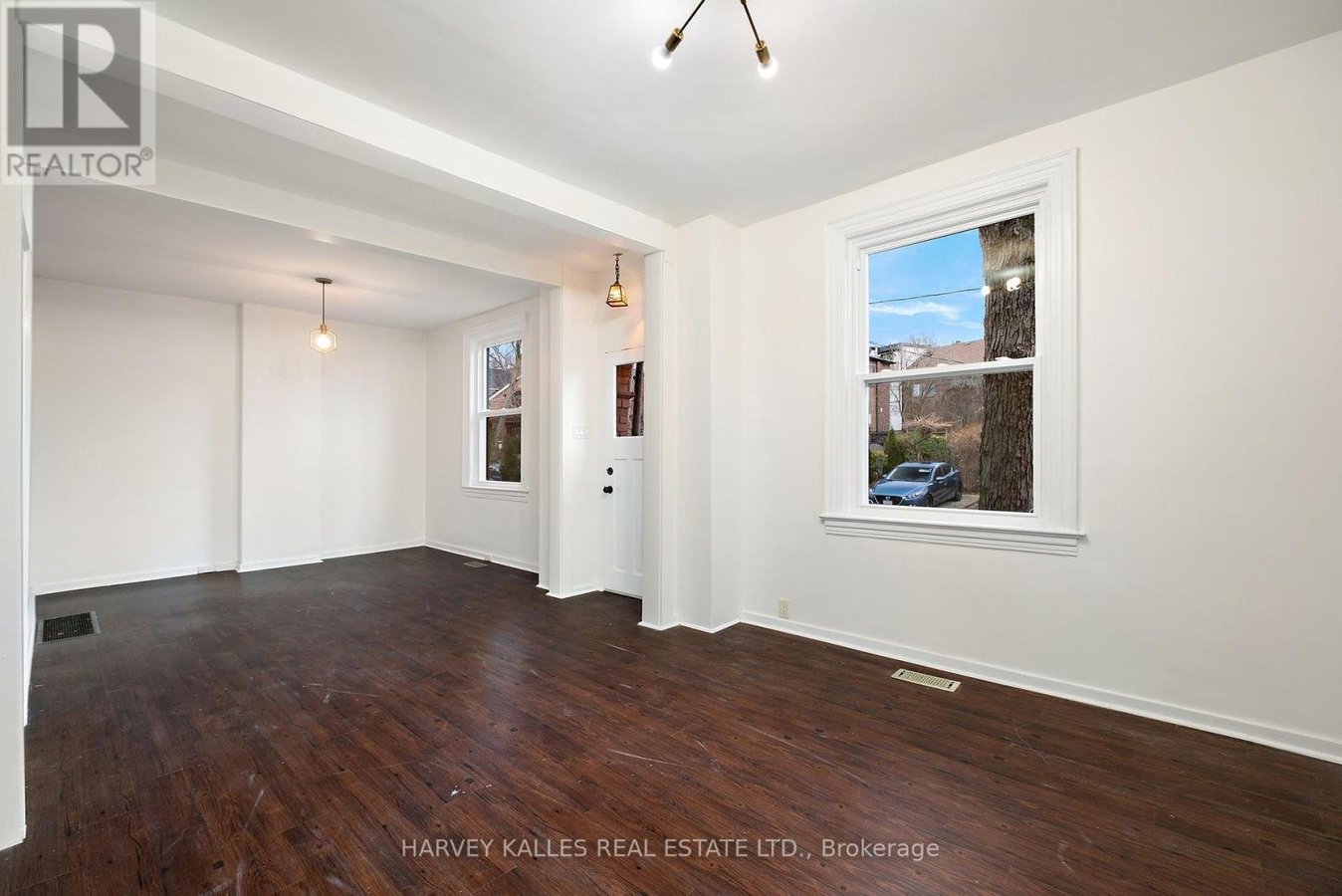 137 SUMMERHILL AVENUE - Photo 6