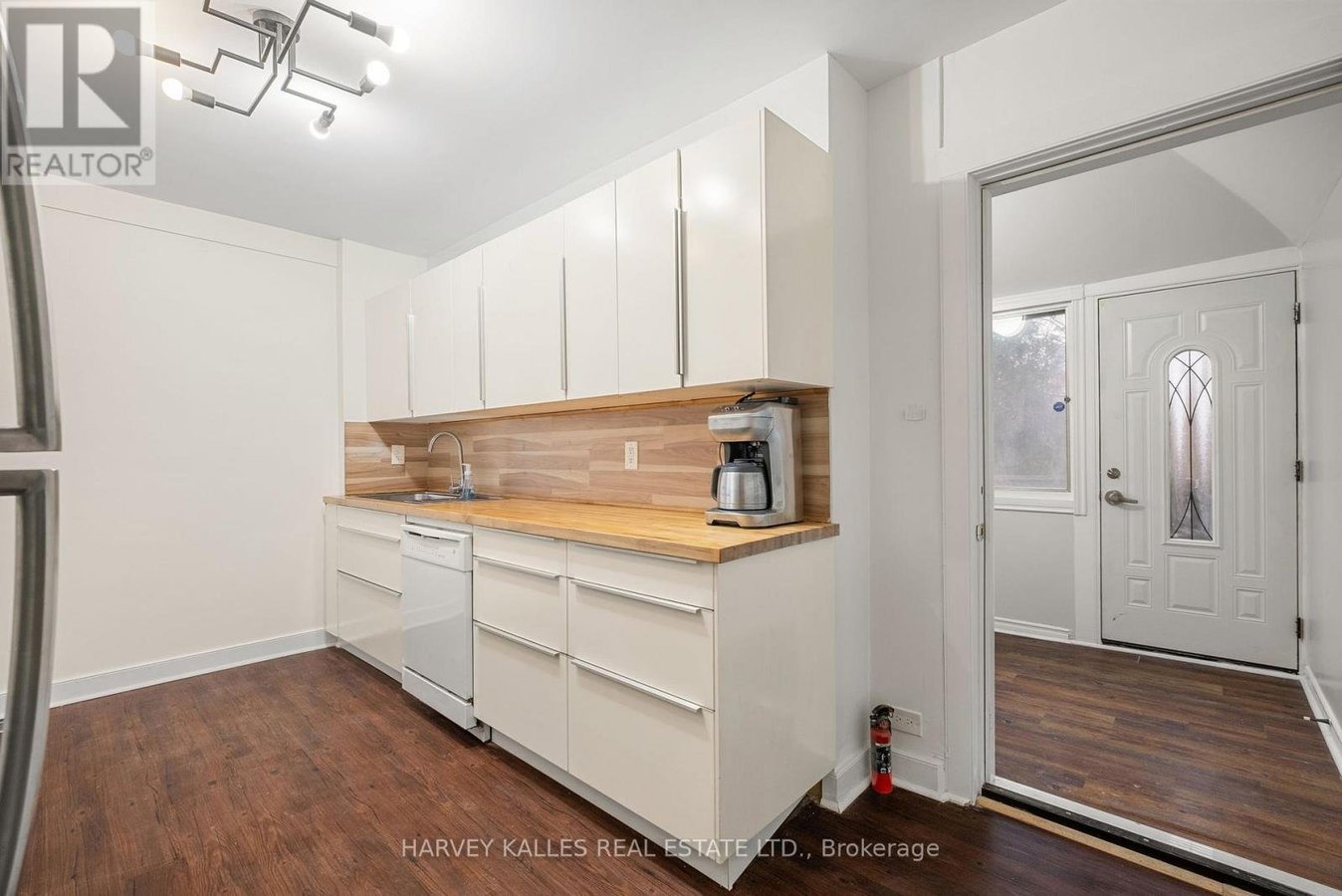137 SUMMERHILL AVENUE - Photo 13