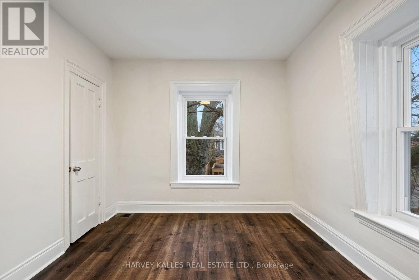 137 SUMMERHILL AVENUE - Photo 19
