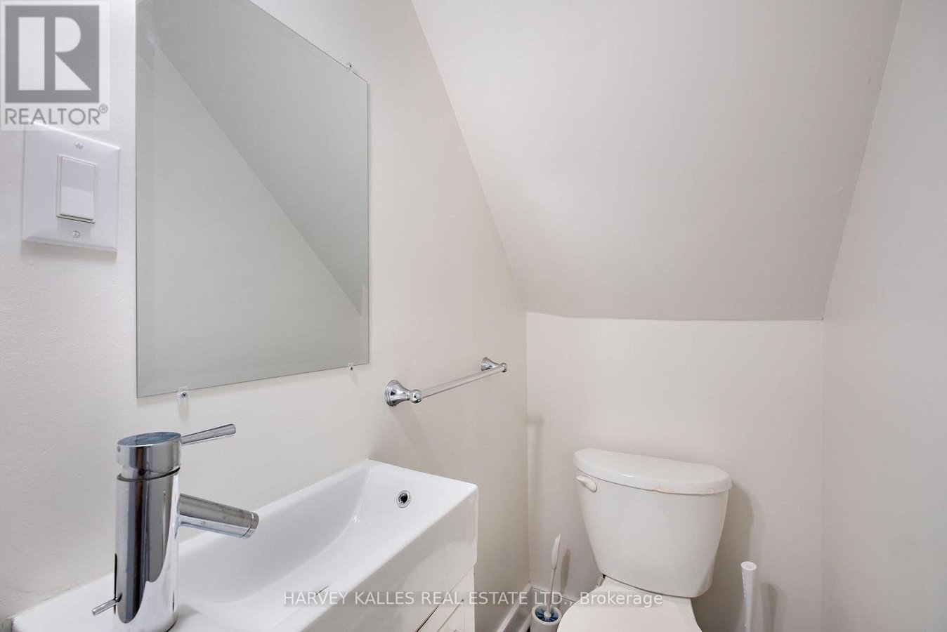 137 SUMMERHILL AVENUE - Photo 25