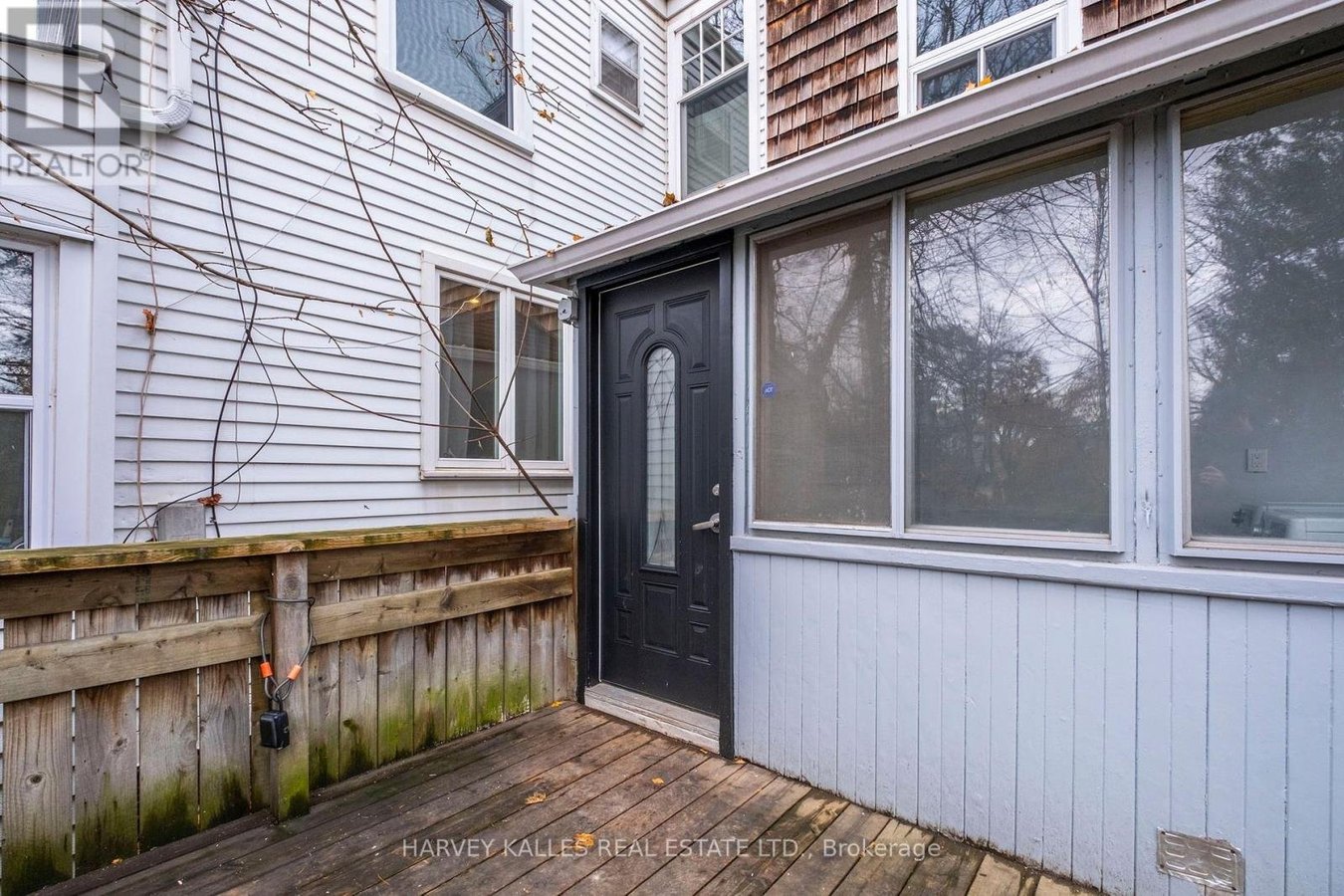 137 SUMMERHILL AVENUE - Photo 28