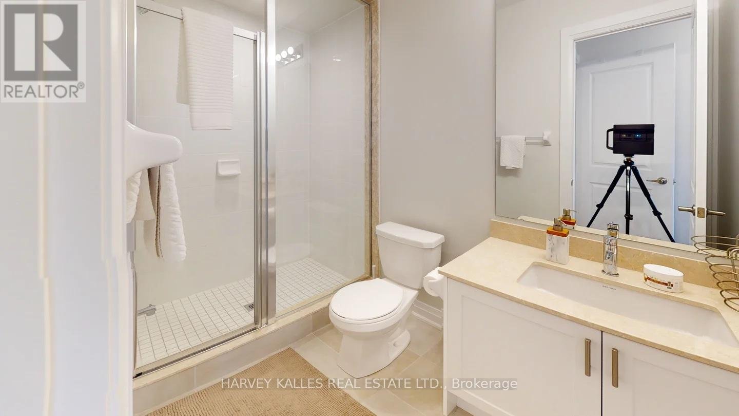 UPPER - 51 CREEKBANK ROAD - Photo 14