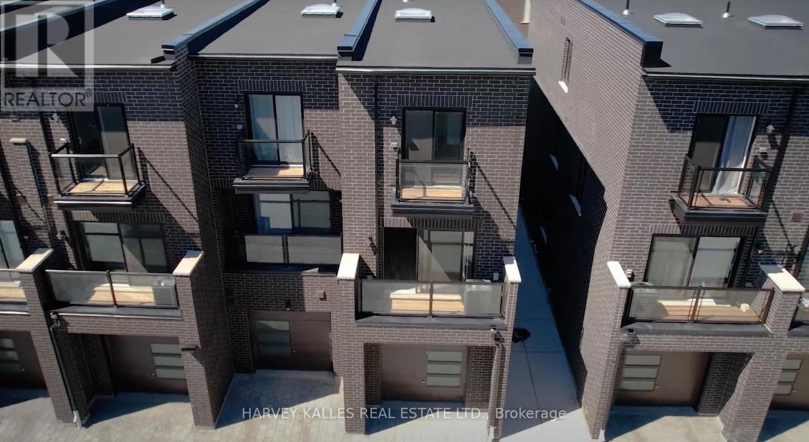 UPPER - 51 CREEKBANK ROAD - Photo 16