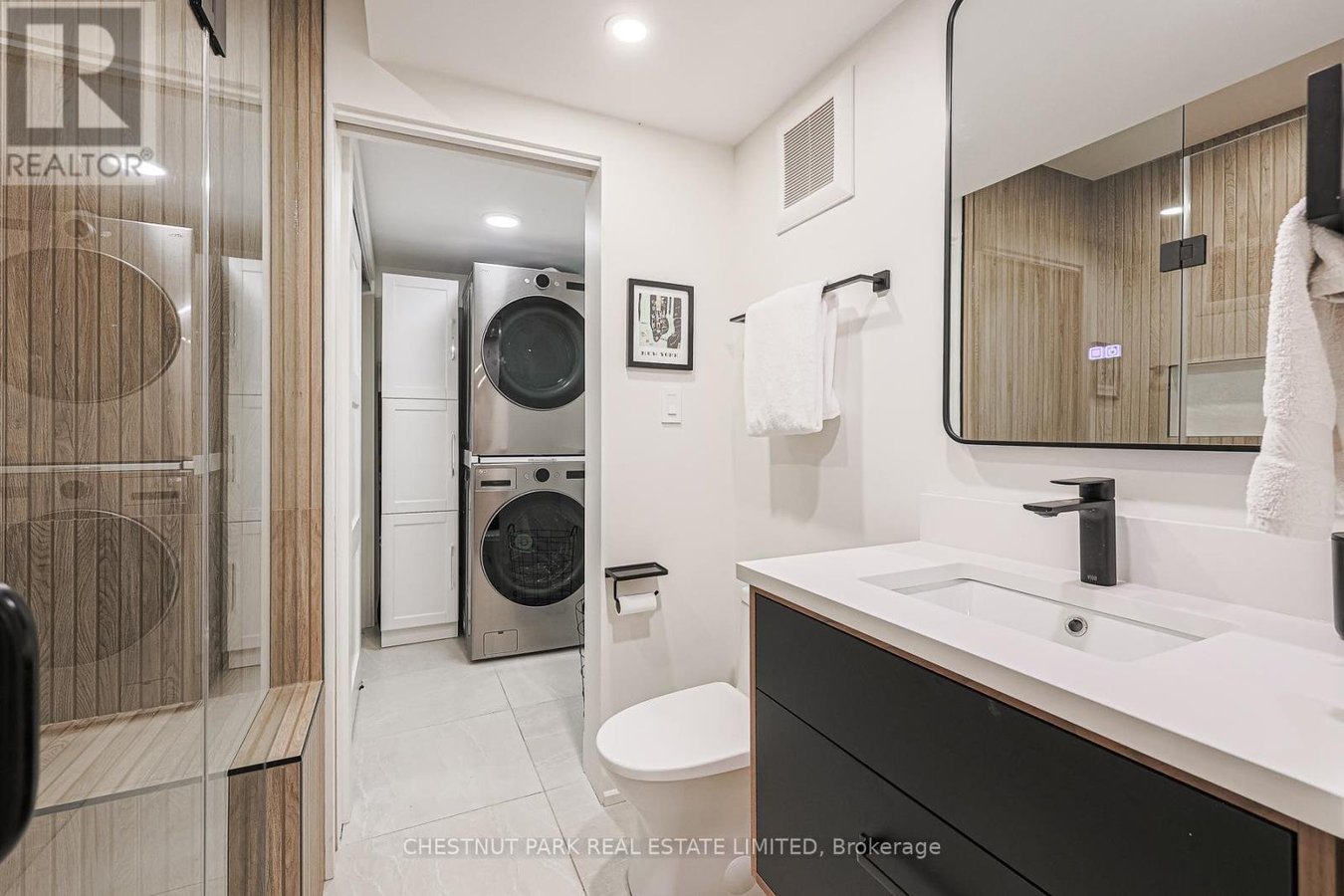 186 MACPHERSON AVENUE - Photo 34