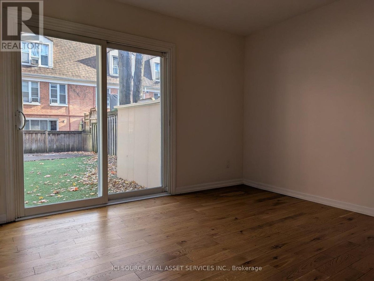 17 DOUVILLE COURT - Photo 20