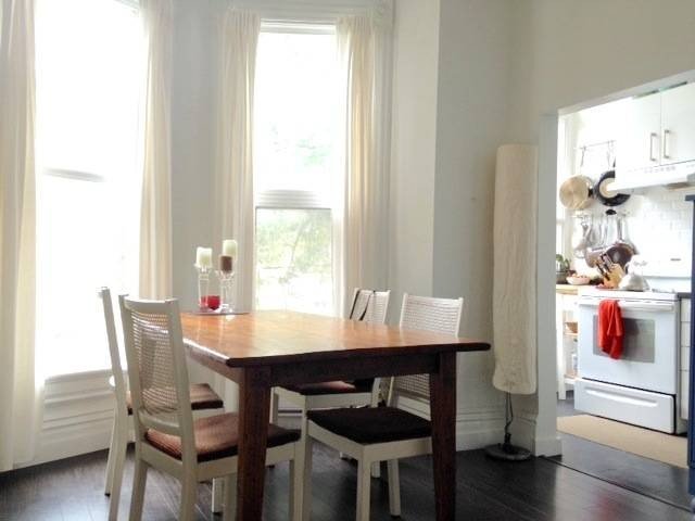254 Gerrard Street East - Photo 3