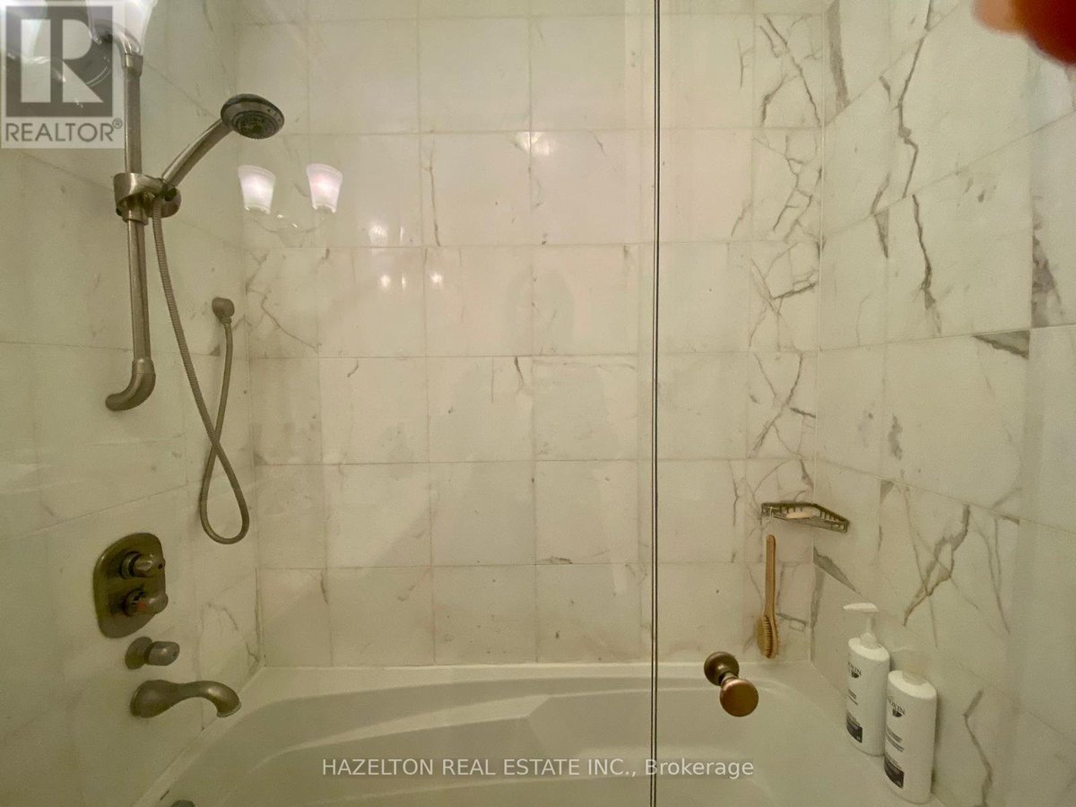 3 - 40 MAPLE AVENUE - Photo 32