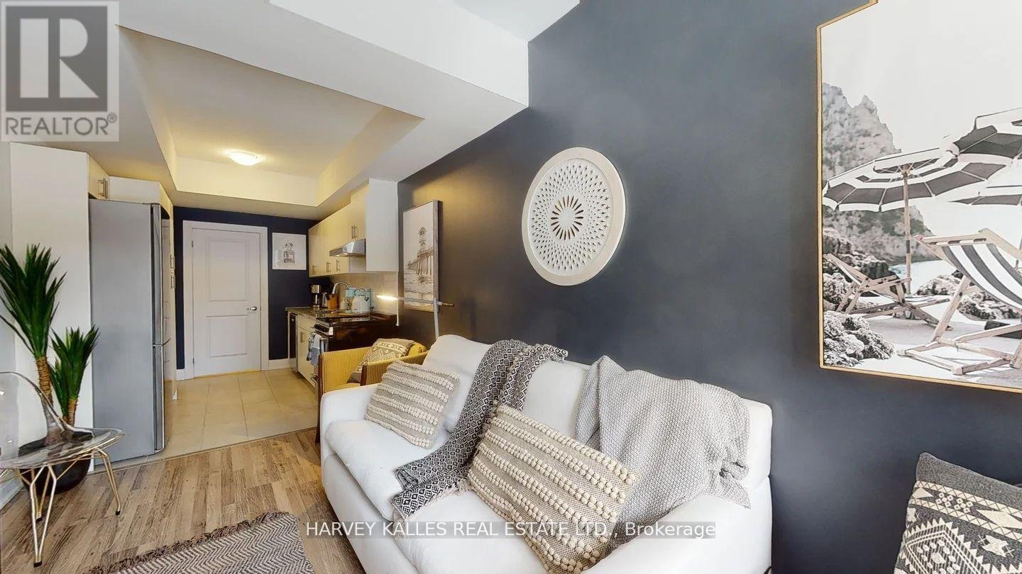 MAIN - 51 CREEKBANK ROAD - Photo 2