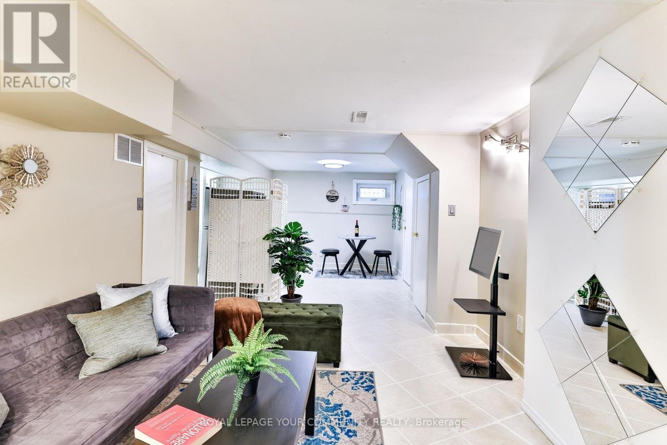 9 TULANE CRESCENT - Photo 6