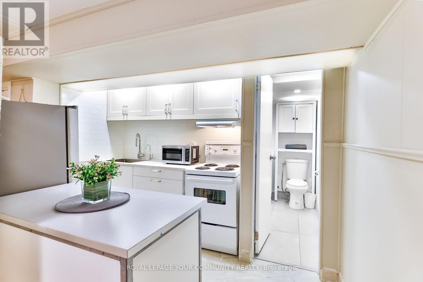 9 TULANE CRESCENT - Photo 7