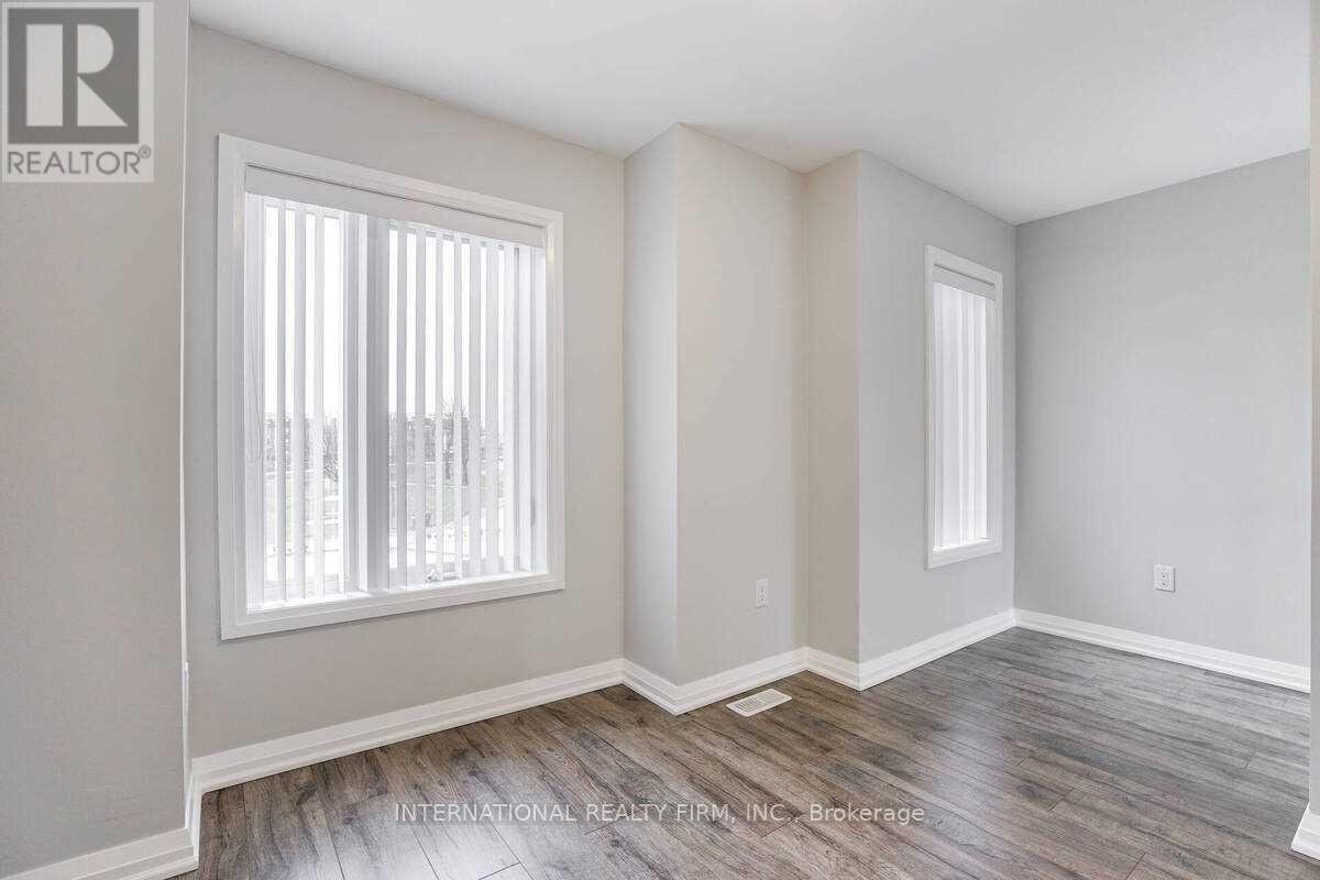 11 LOCUST LODGE GARDENS - Photo 12