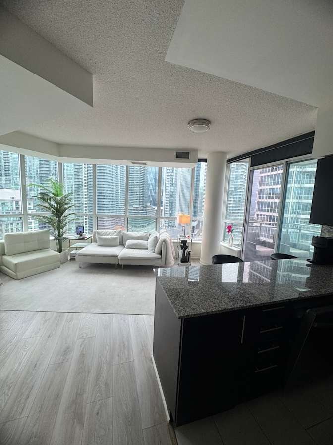 Queens Quay West - Photo 1