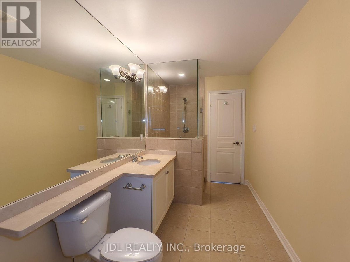 33 ROUTLIFFE LANE - Photo 10