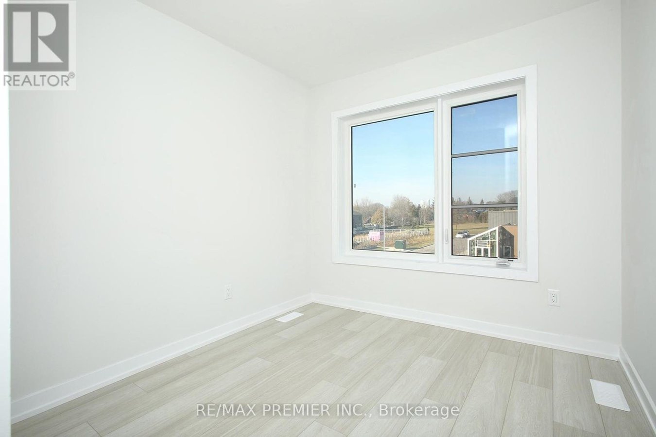 128 BROCKLEY DRIVE - Photo 9