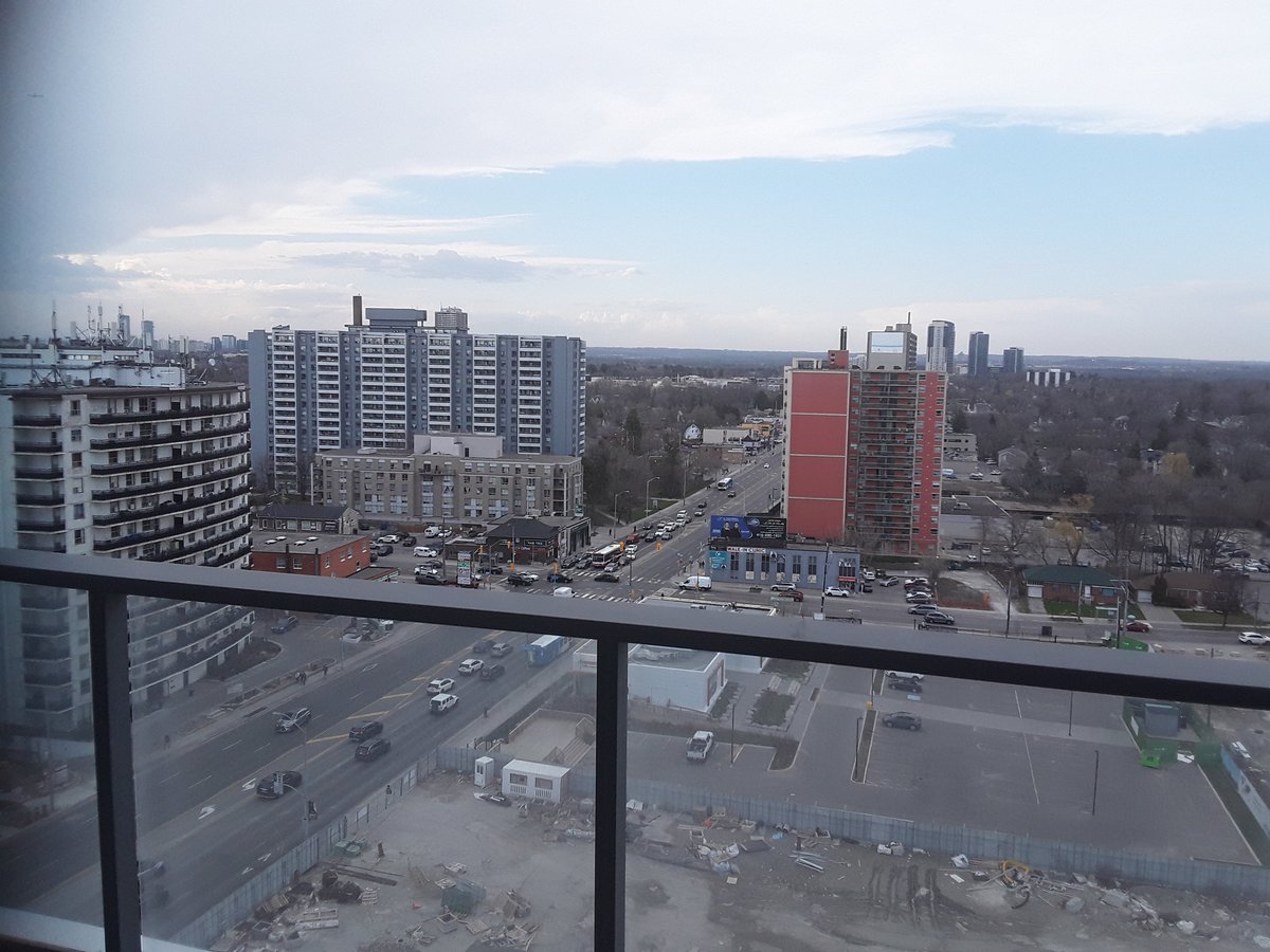 5915 Yonge Street - Photo 1