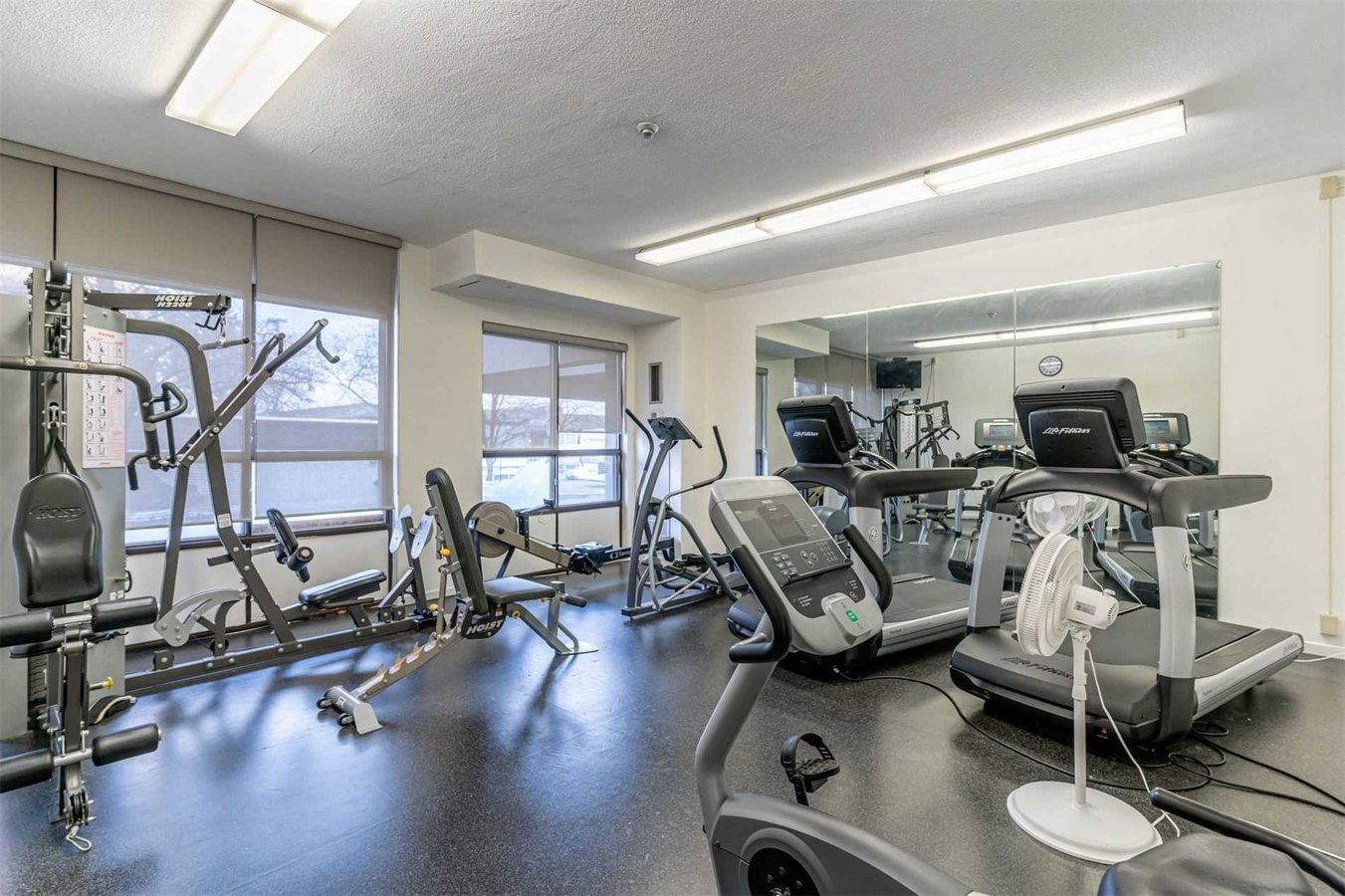 100 Canyon Avenue - Photo 9