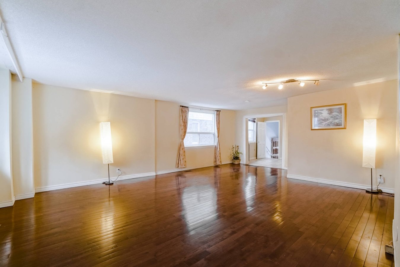 2609 Kingston Road - Photo 2