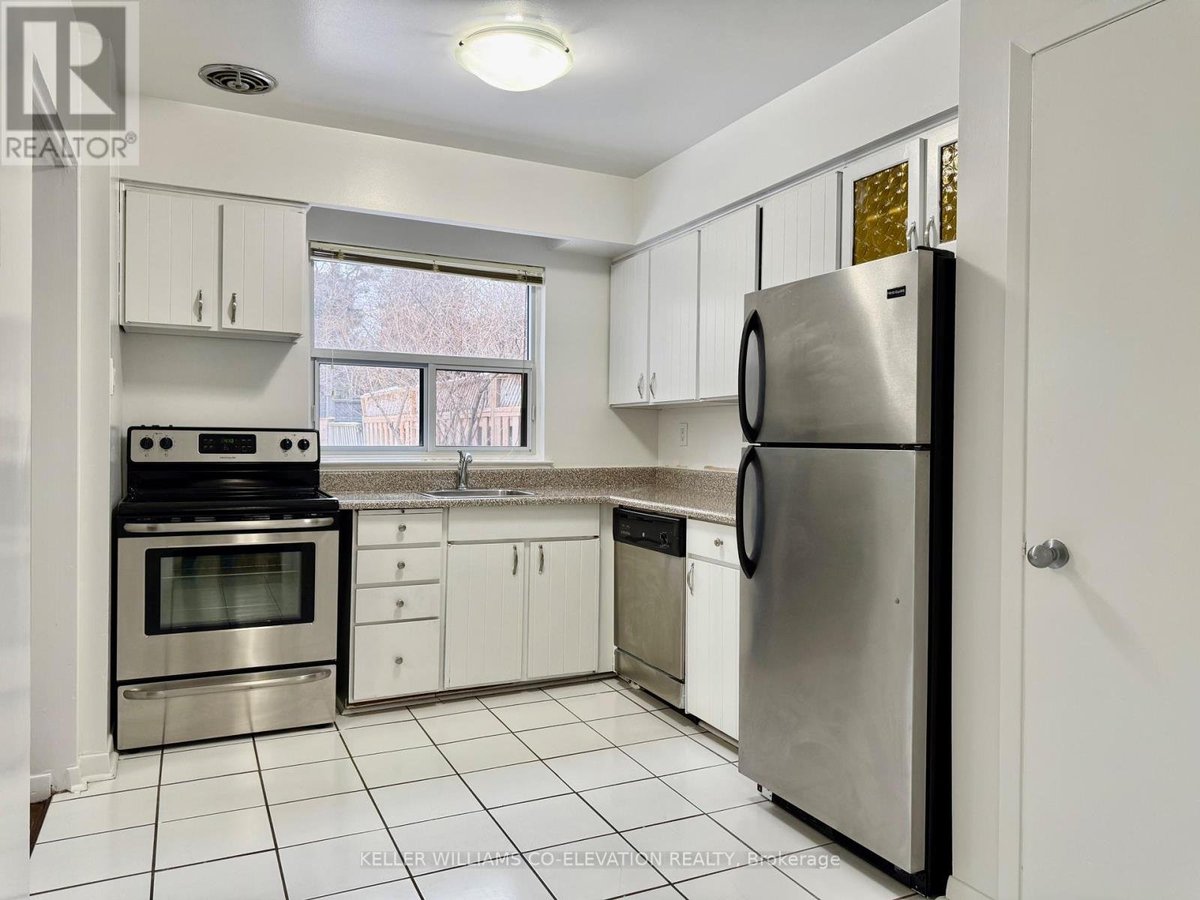 236 BALLIOL STREET - Photo 8