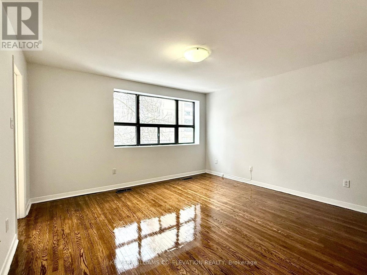 236 BALLIOL STREET - Photo 11