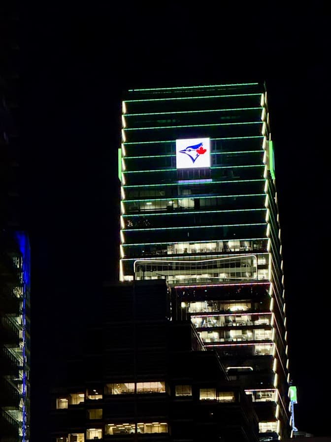Front Street West - Photo 2