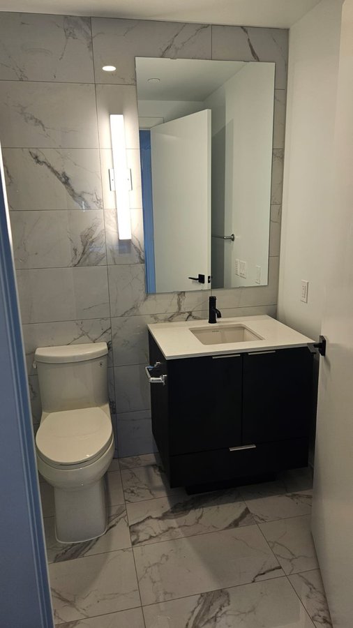 327 King Street West - Photo 5