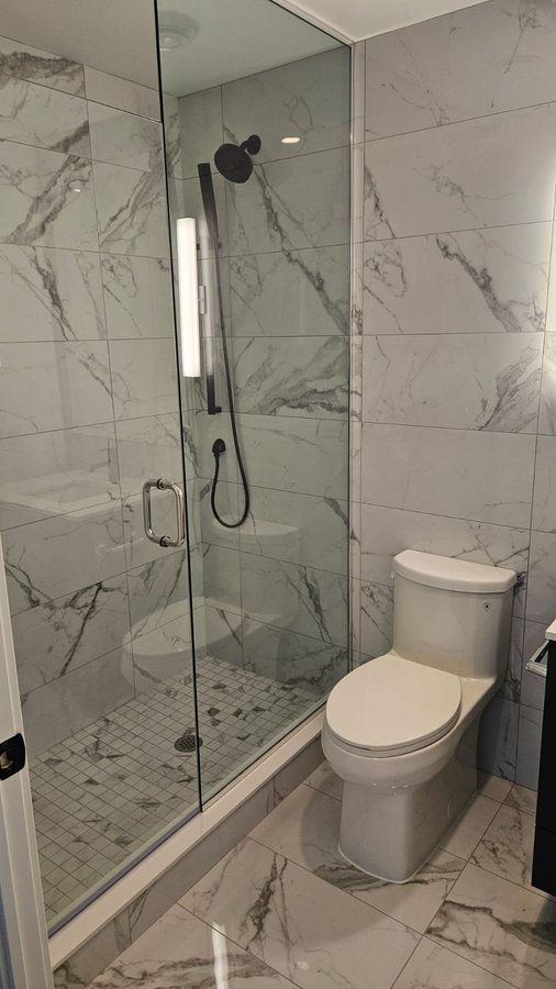 327 King Street West - Photo 6