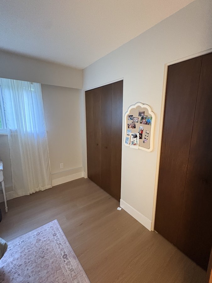 477 55 Street - Photo 2
