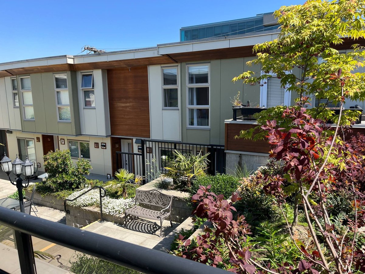 628 West 6th Avenue - Photo 22