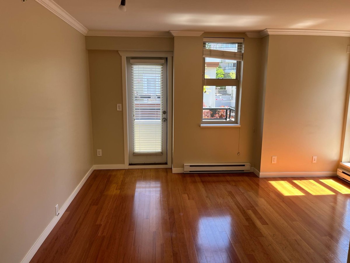 628 West 6th Avenue - Photo 4