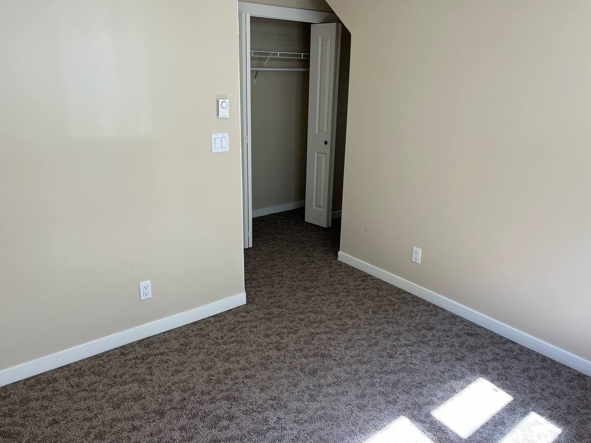 628 West 6th Avenue - Photo 9