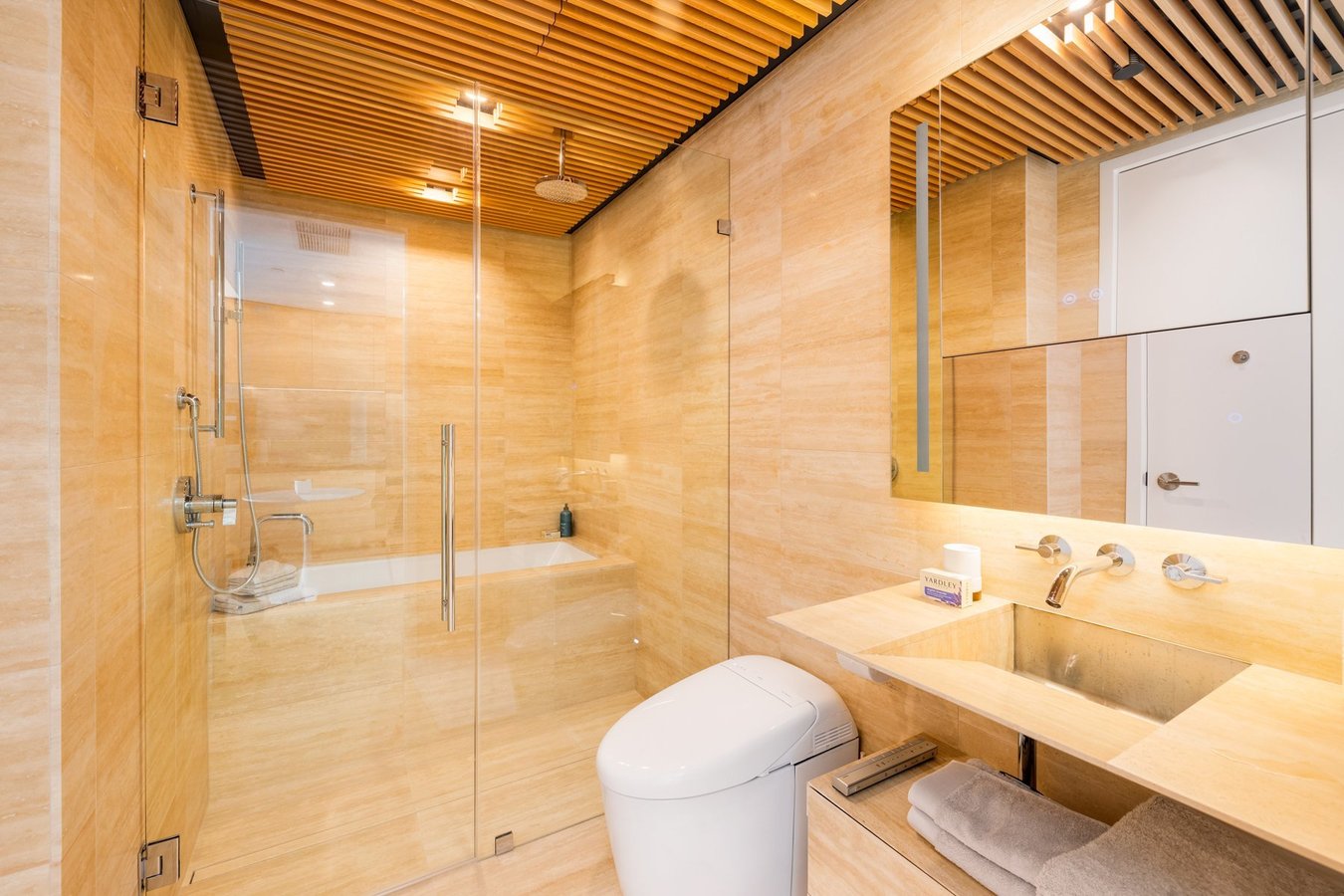 1568 Alberni Street - Photo 9
