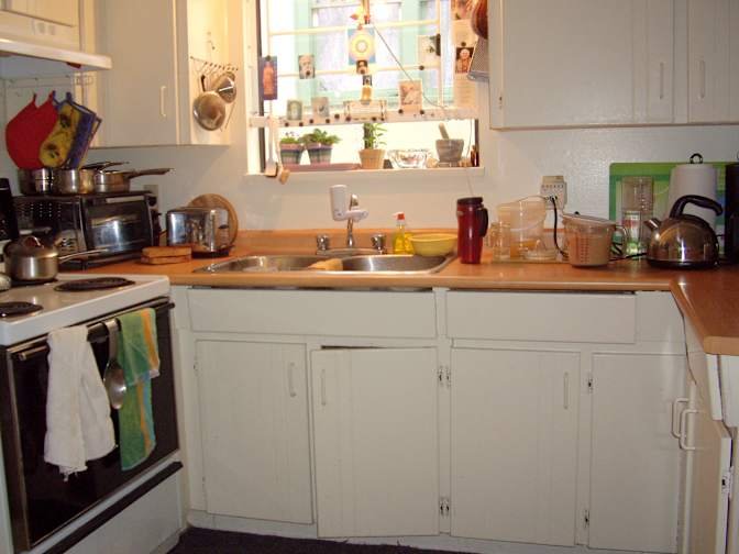 East 13th Avenue - Photo 2