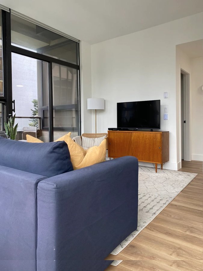 1010 Howe Street - Photo 6