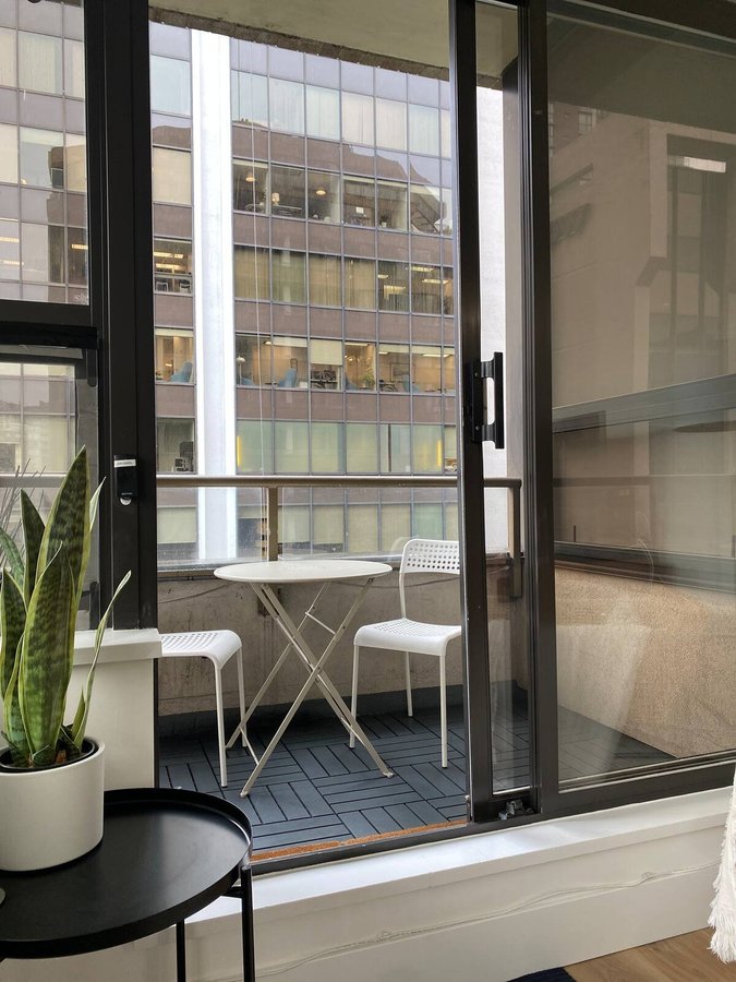 1010 Howe Street - Photo 12