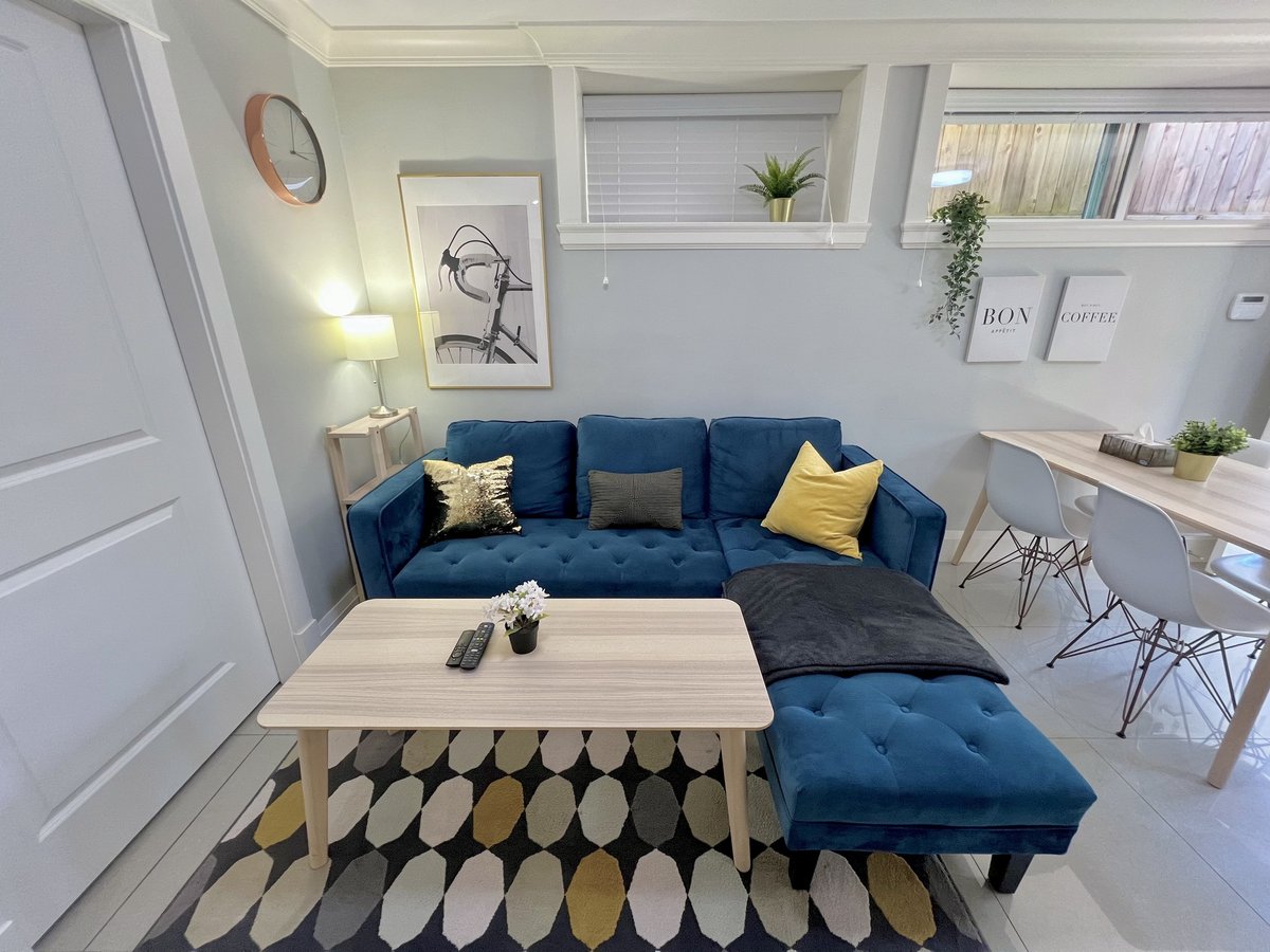 246 East 62nd Avenue - Photo 4