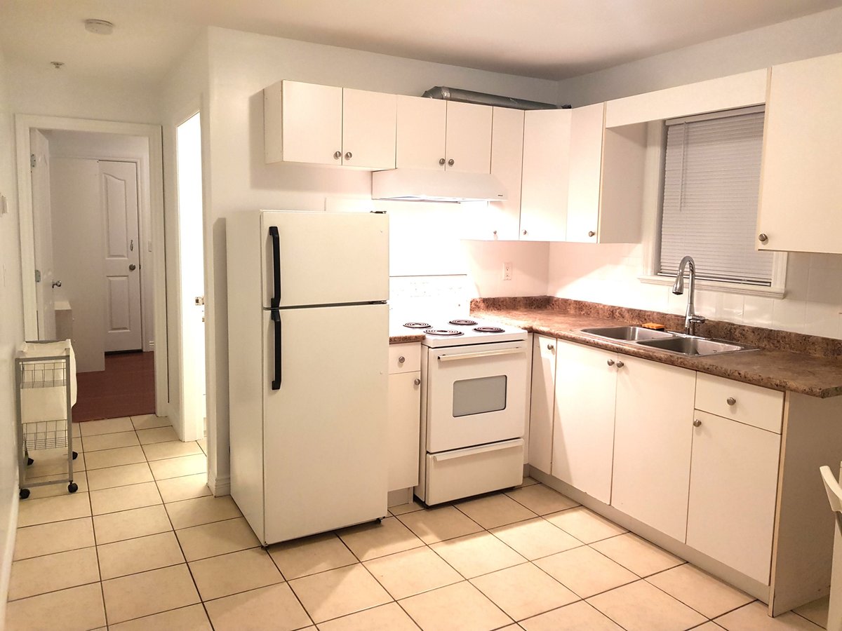 2366 Nanaimo Street - Photo 4